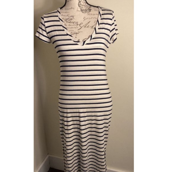 Amour Vert Womens Fitted Stretch Blue & White Midi Dress V Neck Size Small - Picture 1 of 8